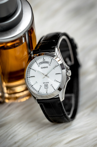 ZEGAREK MĘSKI CASIO MTP-1370L 7AVDF (zd116a) + BOX